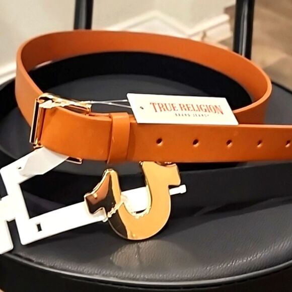 True Religion 2PC Horseshoe Buckle Belt Set main image 6